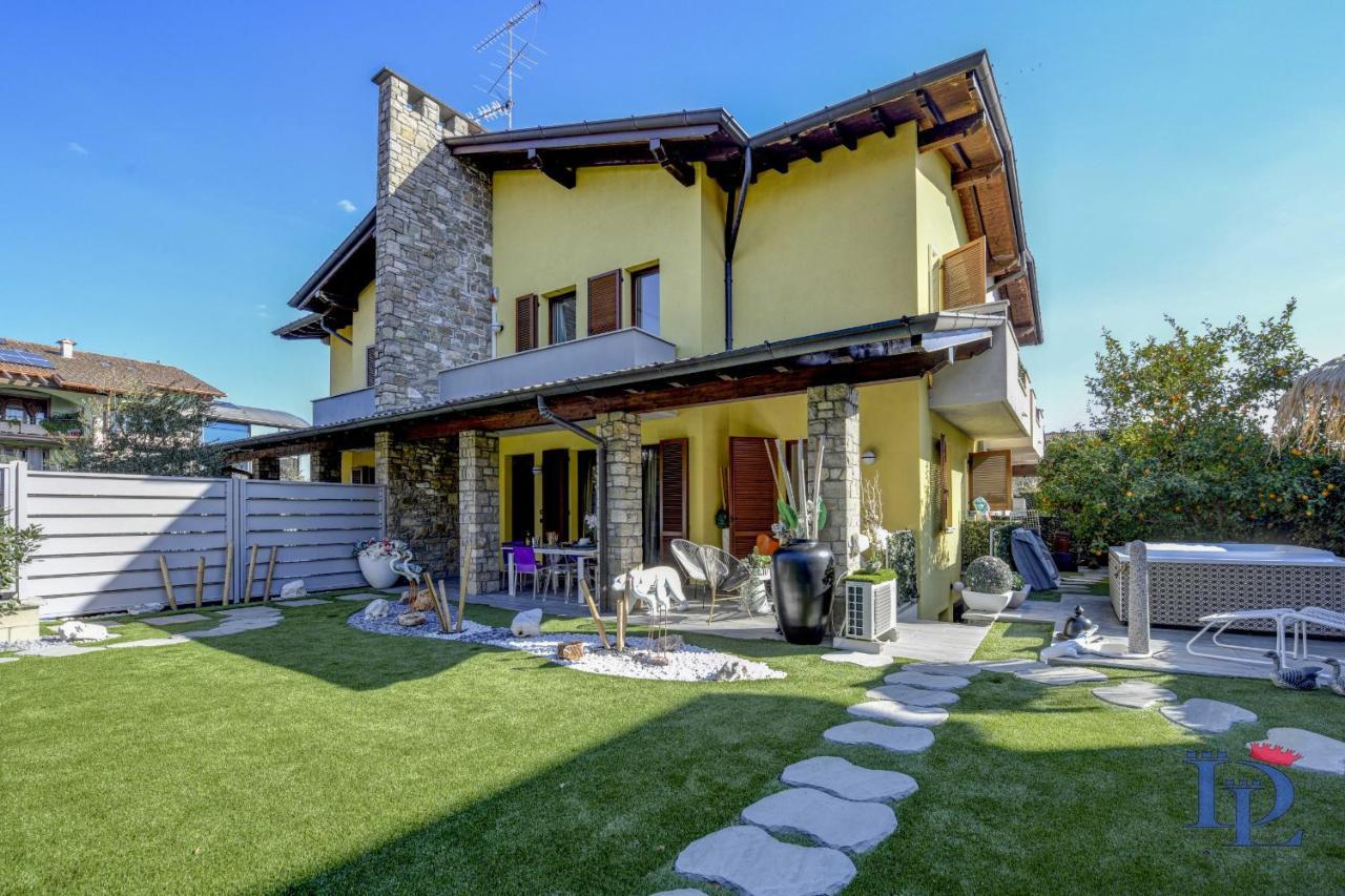Desenzanoloft Official Partner Marriott Homes & Villas - Luxury Suite With Jacuzzi And Garden Desenzano del Garda Exteriör bild