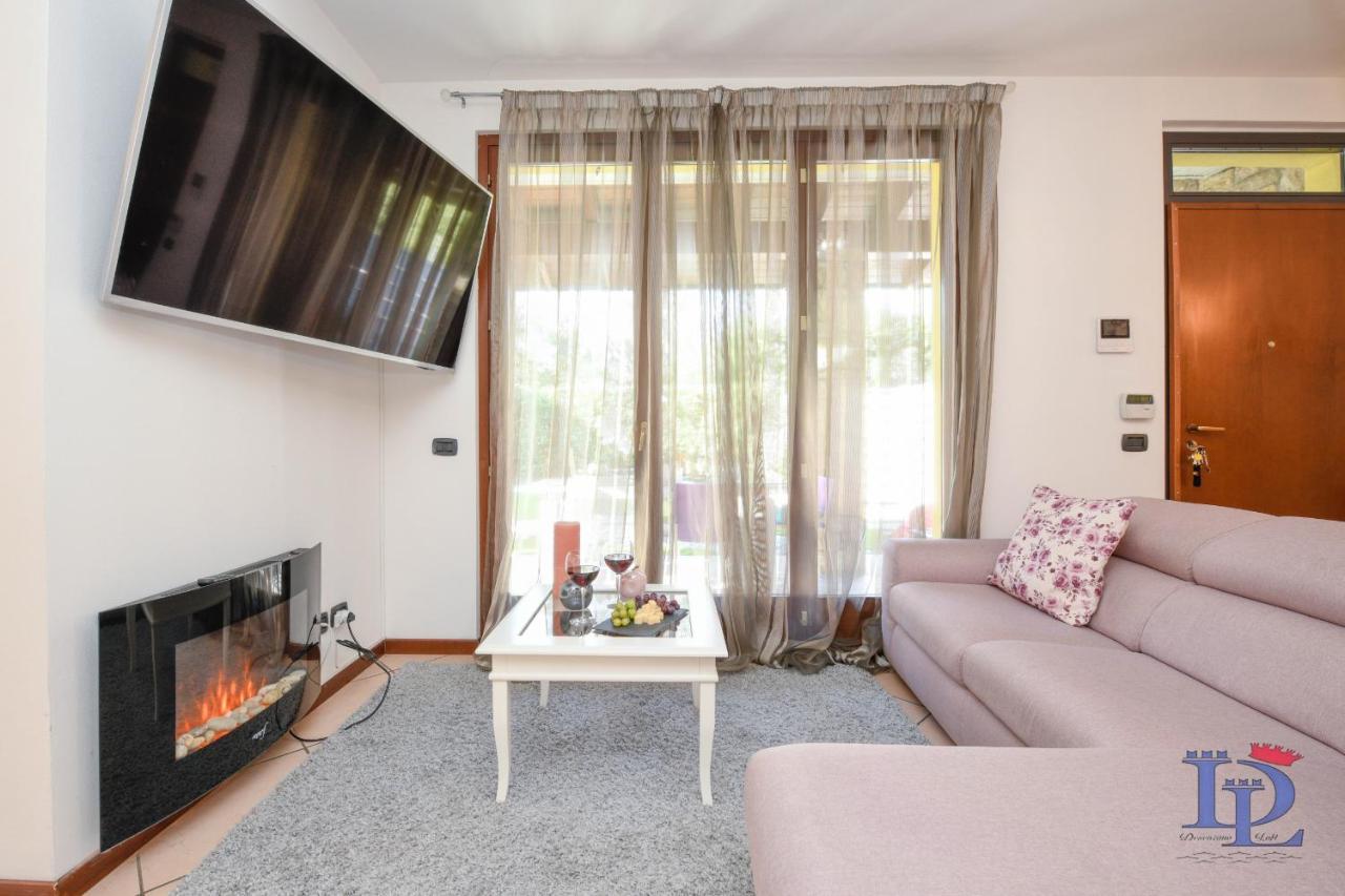 Desenzanoloft Official Partner Marriott Homes & Villas - Luxury Suite With Jacuzzi And Garden Desenzano del Garda Exteriör bild