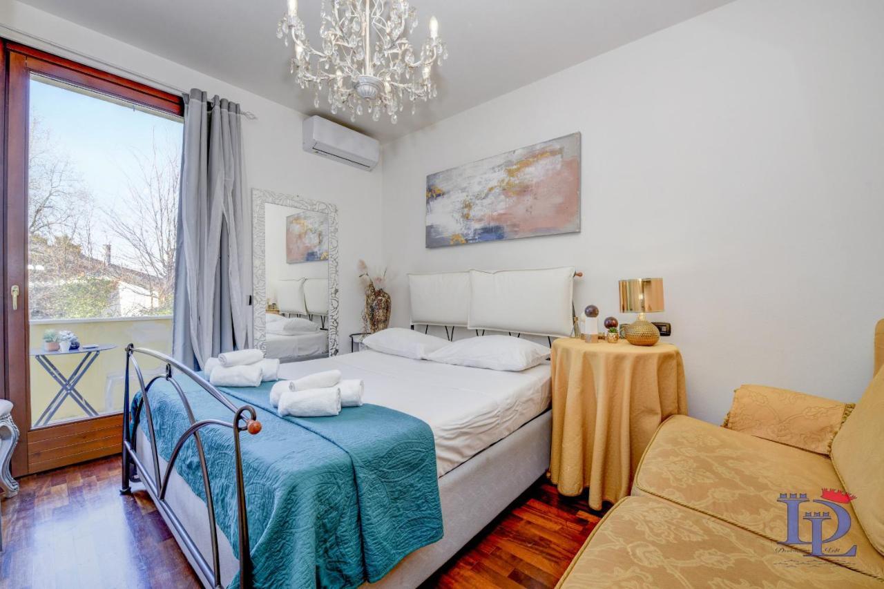 Desenzanoloft Official Partner Marriott Homes & Villas - Luxury Suite With Jacuzzi And Garden Desenzano del Garda Exteriör bild