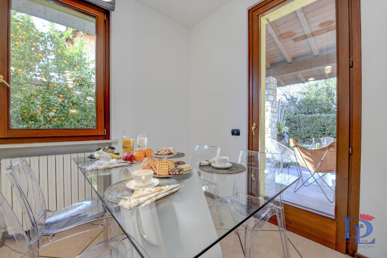 Desenzanoloft Official Partner Marriott Homes & Villas - Luxury Suite With Jacuzzi And Garden Desenzano del Garda Exteriör bild